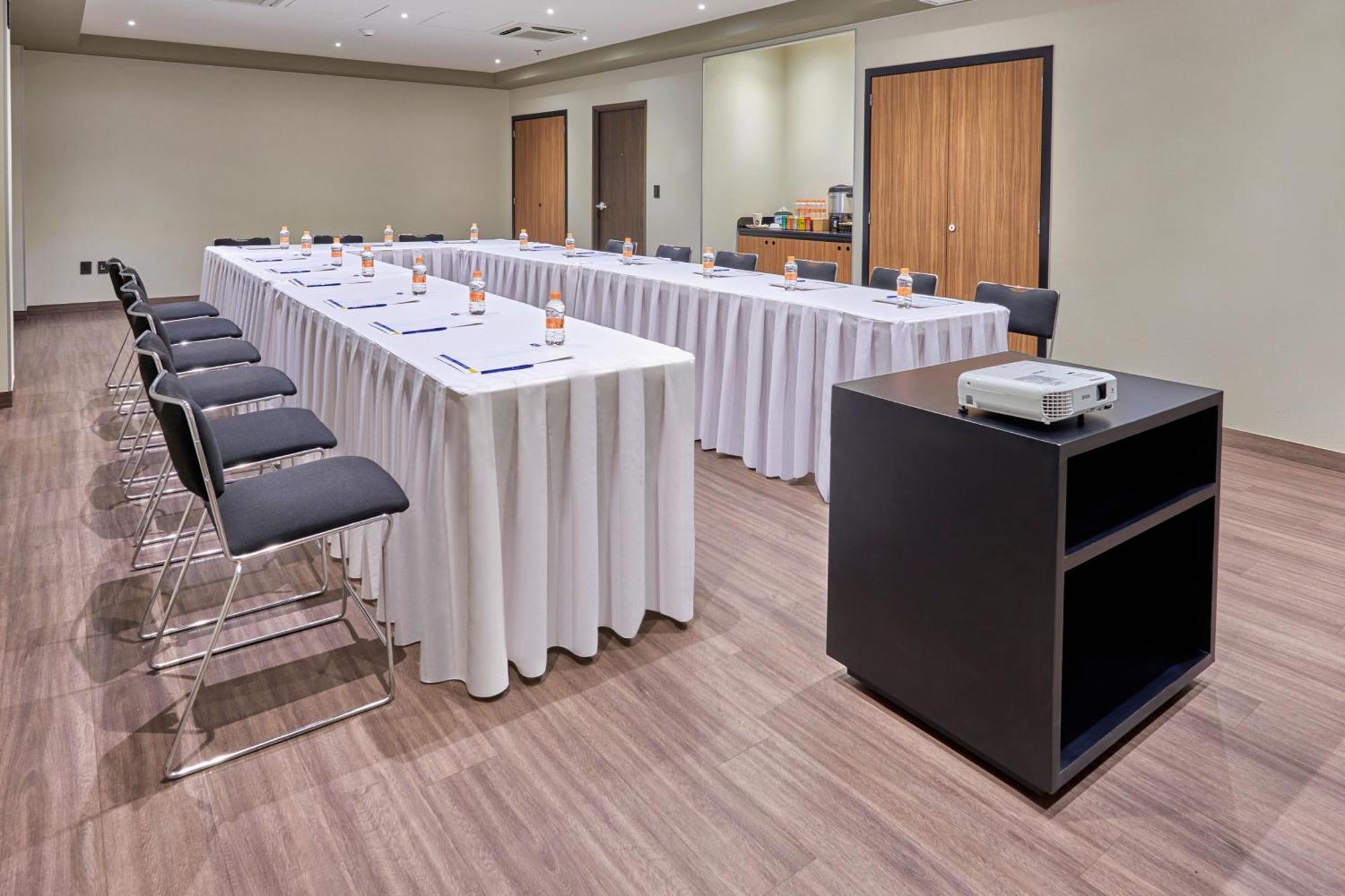 City Express By Marriott Guaymas Εξωτερικό φωτογραφία
