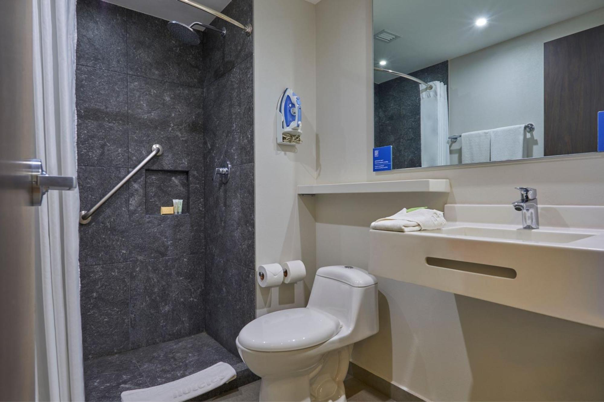 City Express By Marriott Guaymas Εξωτερικό φωτογραφία
